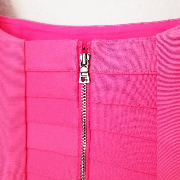 Alice + Olivia Joslyn Puff Sleeve Cropped Top in Wild Pink Size 4 Barbie $295 - Picture 12 of 16